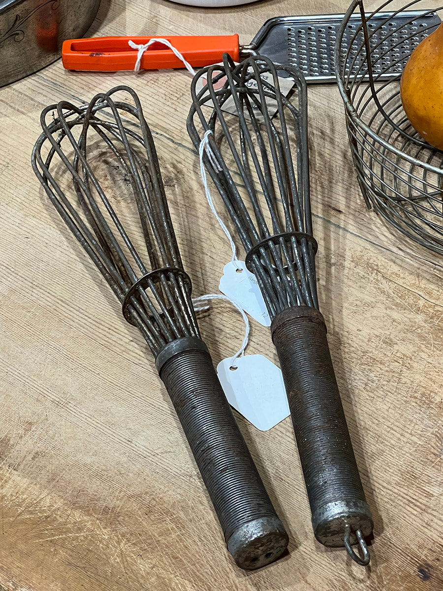 English Vintage Whisk - detail 1