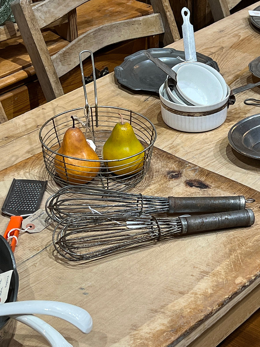 English Vintage Whisk - detail 2