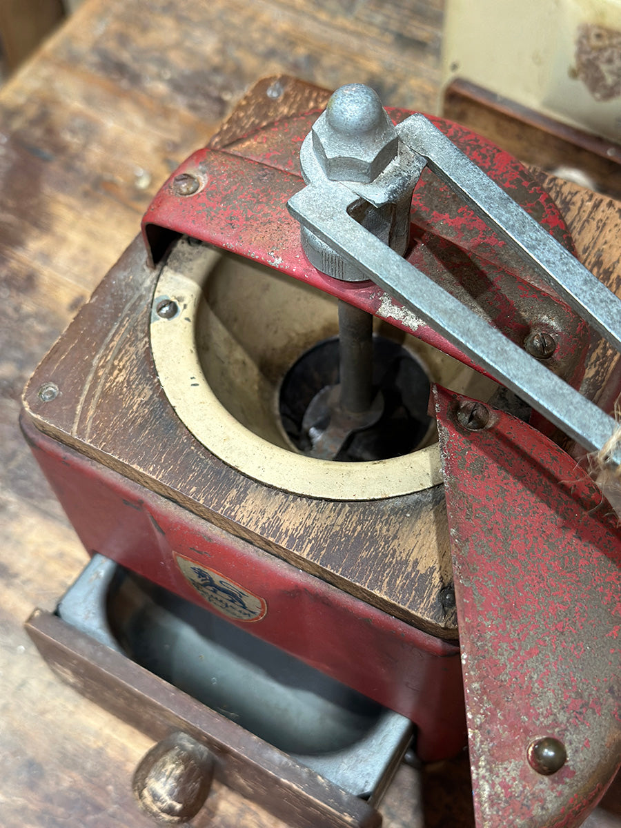 French Vintage Coffee Grinder - detail 6