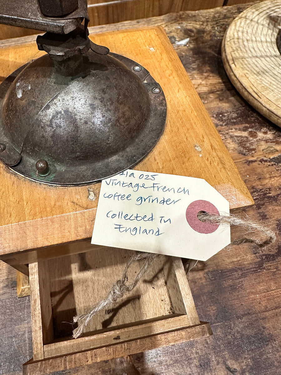 French Vintage Coffee Grinder - detail 6