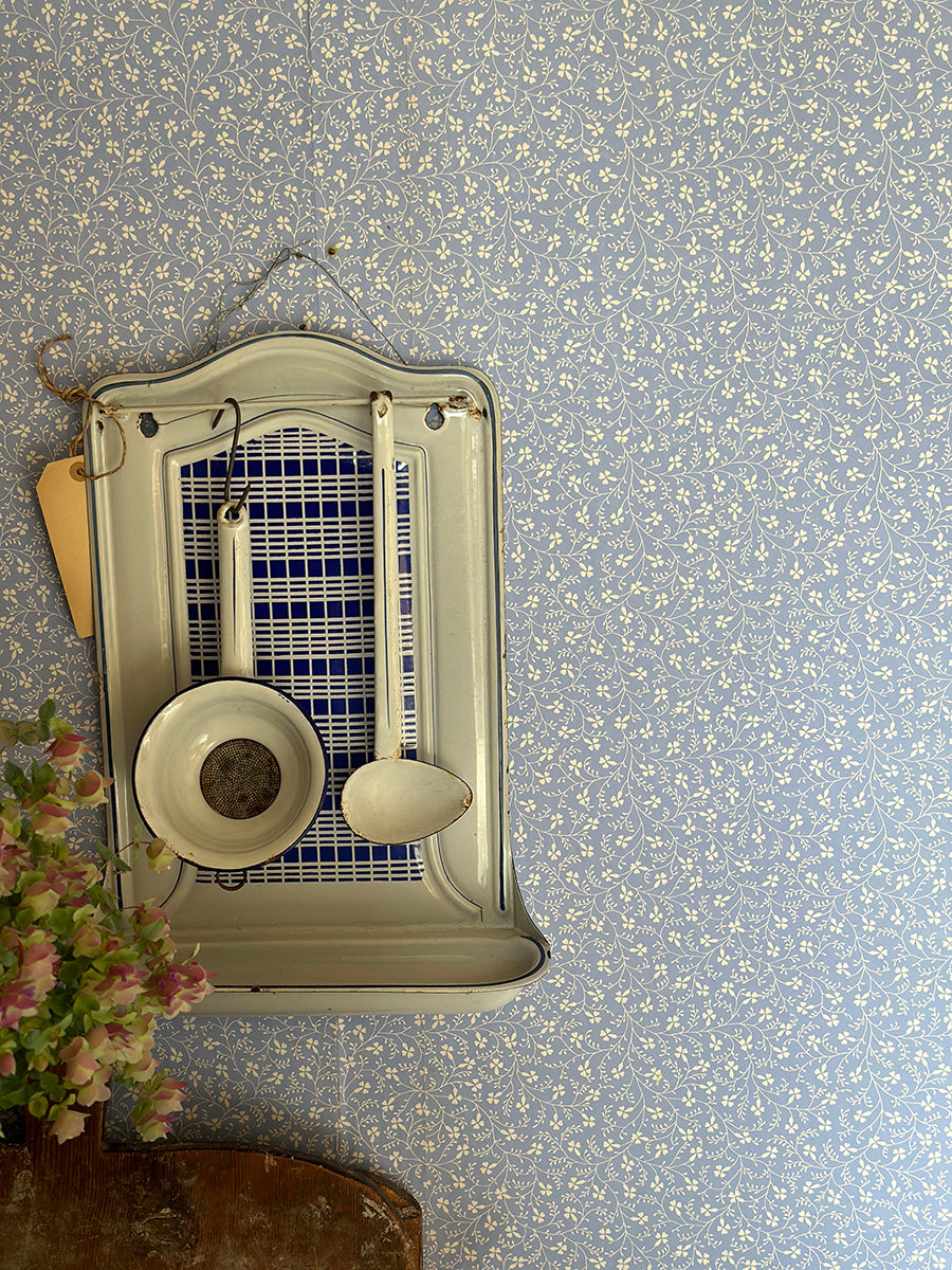French Vintage Enamel Strainer - detail 7