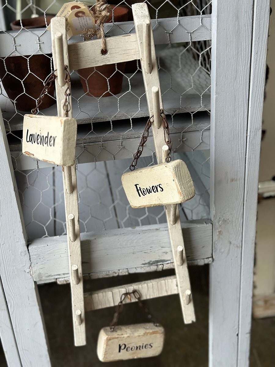 English Old Vintage Pine Wall Hanging Rack with Flower Signs - detail 4