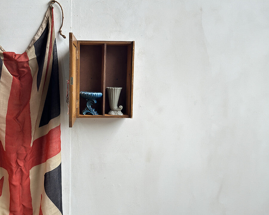 English Vintage Wooden Box - detail 7