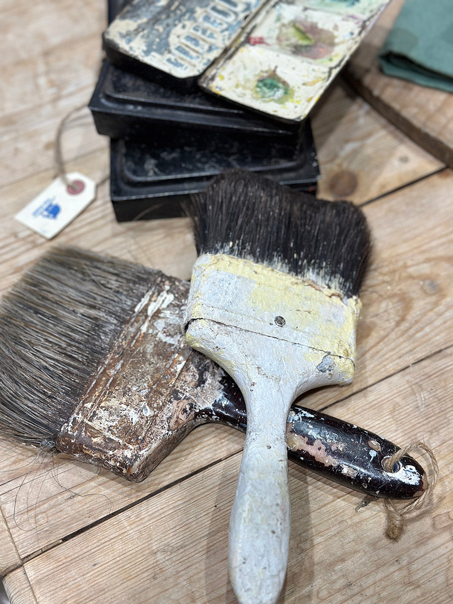 English Vintage White Painting Brush - detail 5