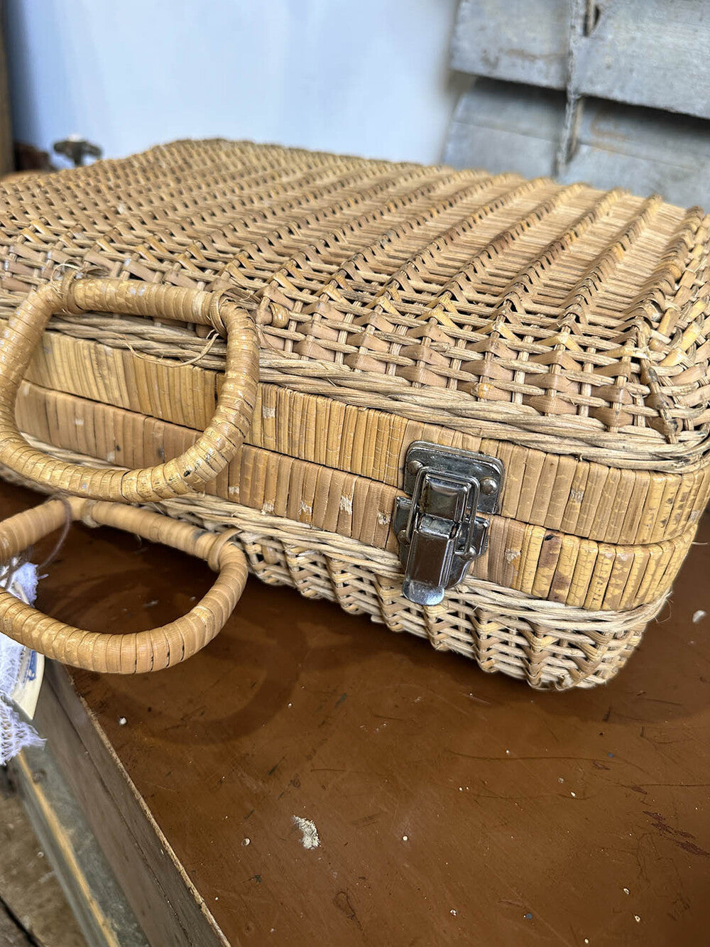 English Vintage Basket - detail 6