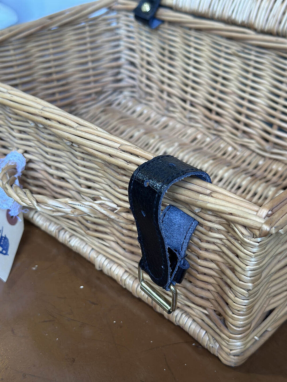 English Vintage Basket - detail 6