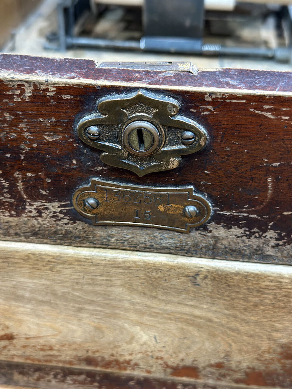 English Antique Wooden Decorative Object - detail 6