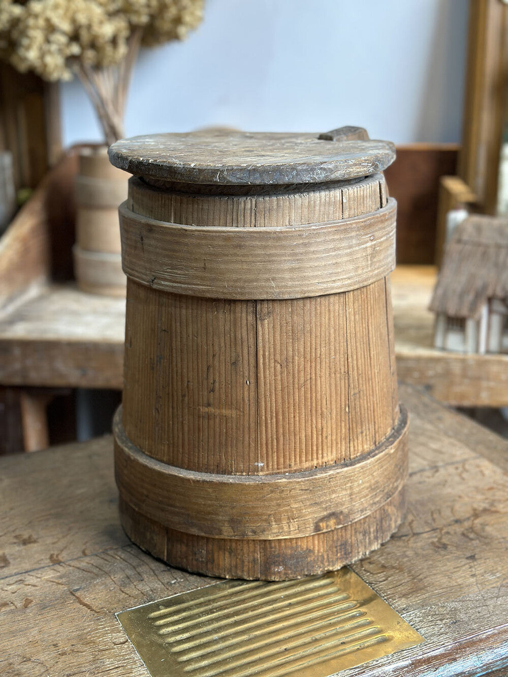 Small English Antique Wooden Jug - detail 3