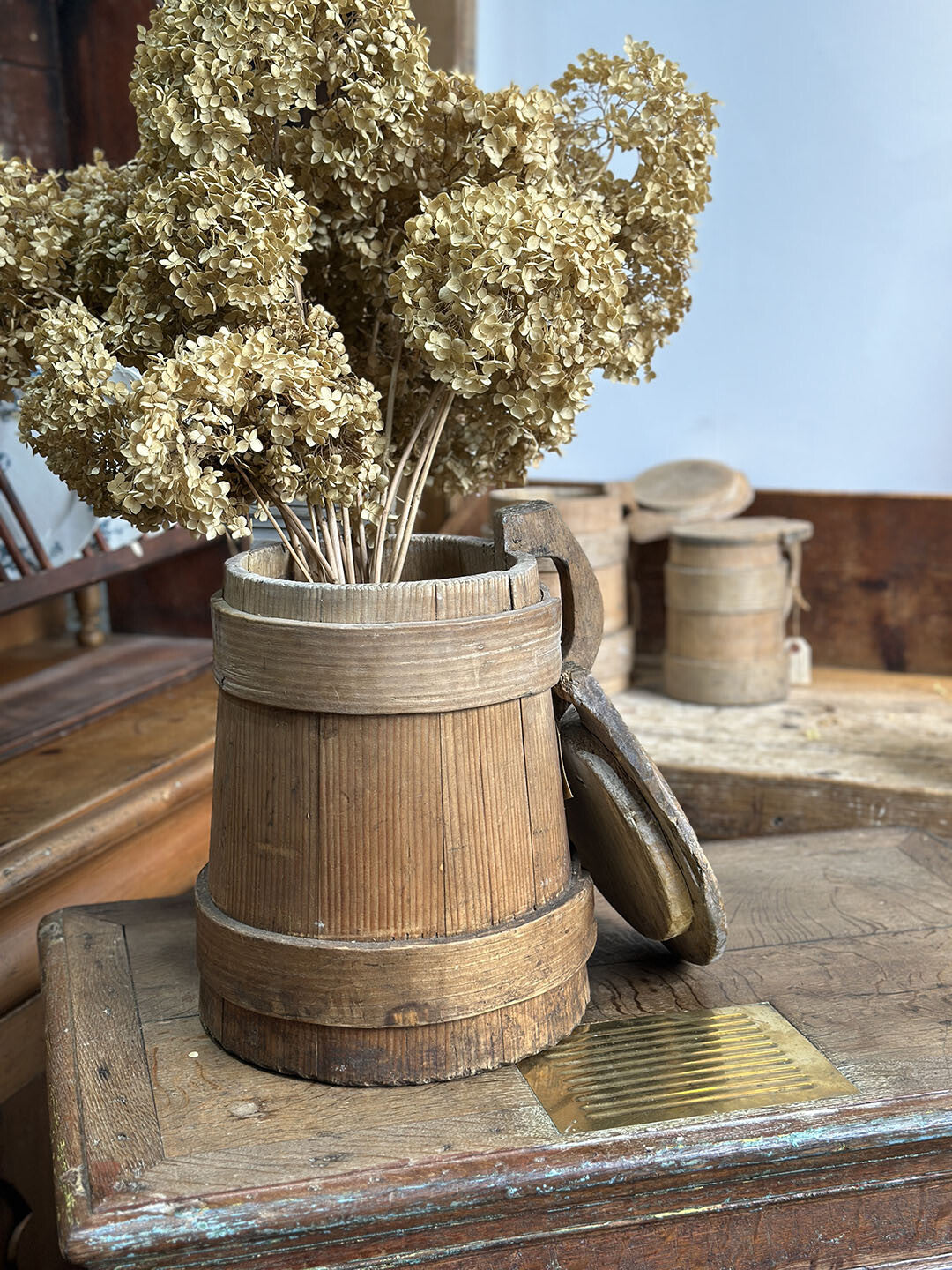 Small English Antique Wooden Jug - detail 1