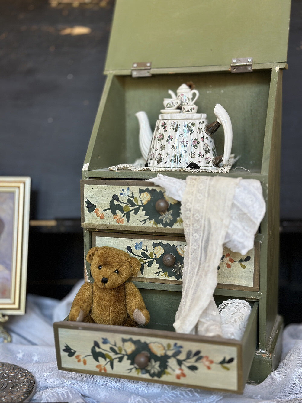 English Vintage Decorative Object - detail 4