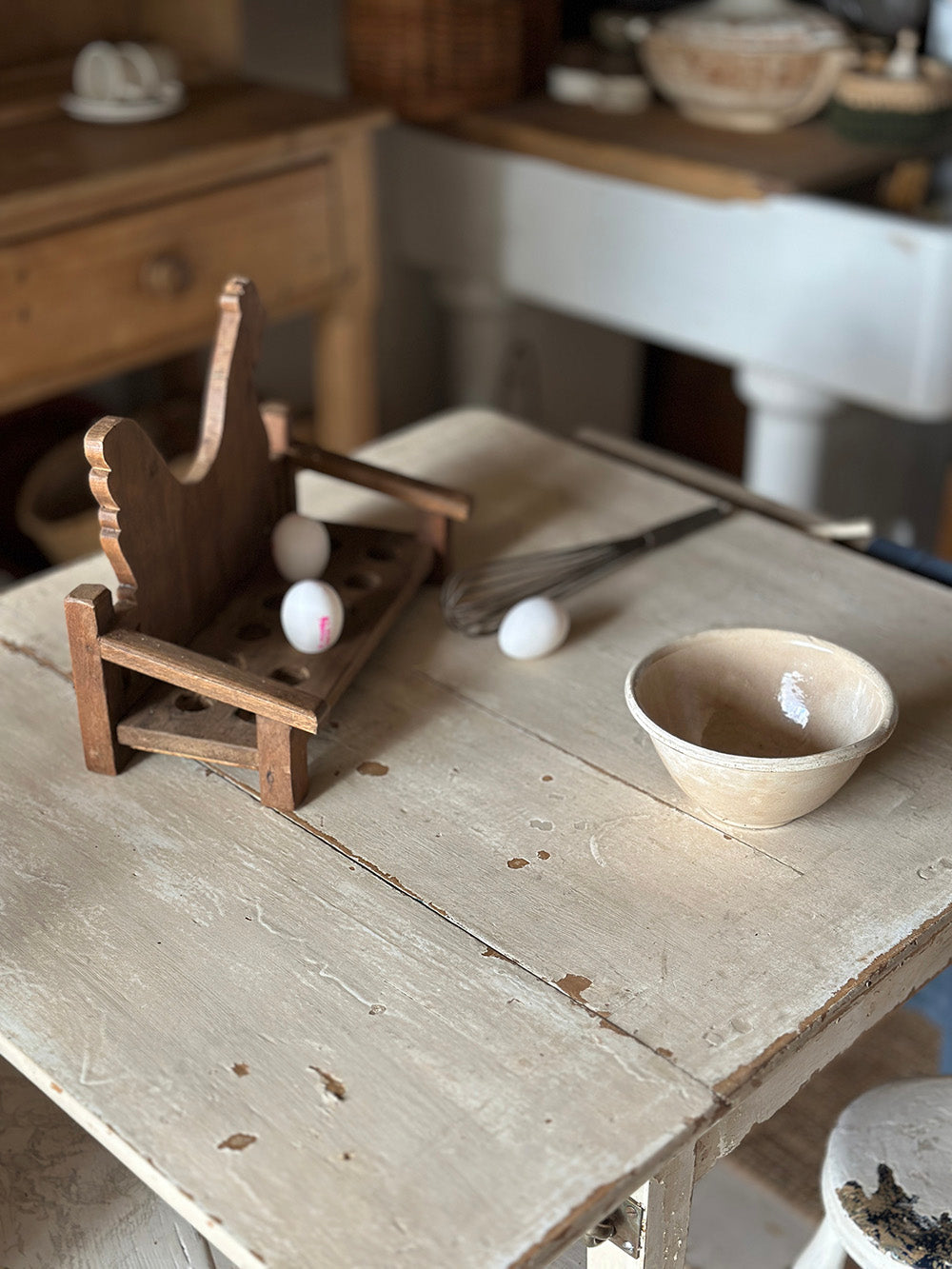 English Vintage Wooden Egg Storage - detail 3