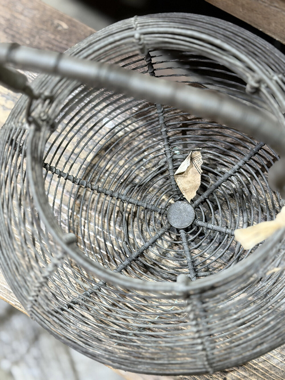 English Vintage Basket - detail 5