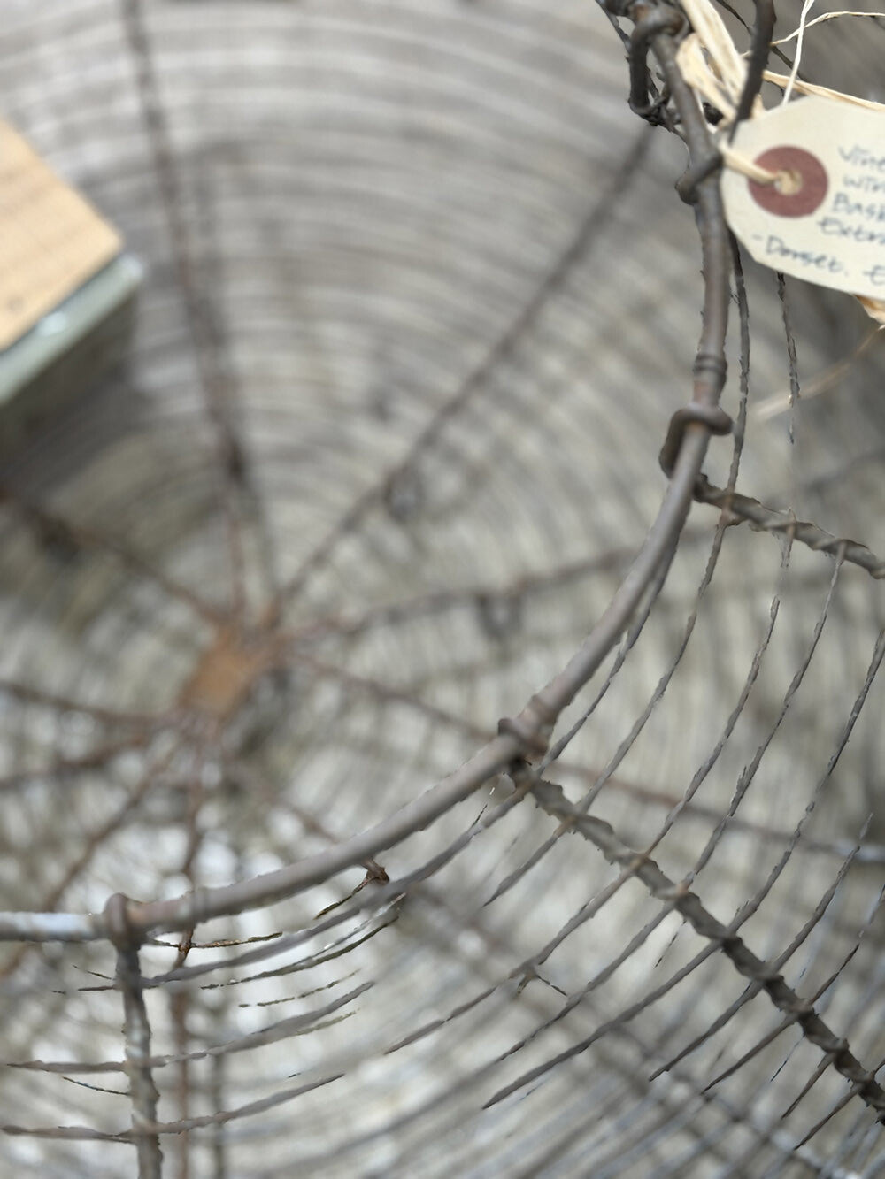 Small English Vintage Basket - detail 6