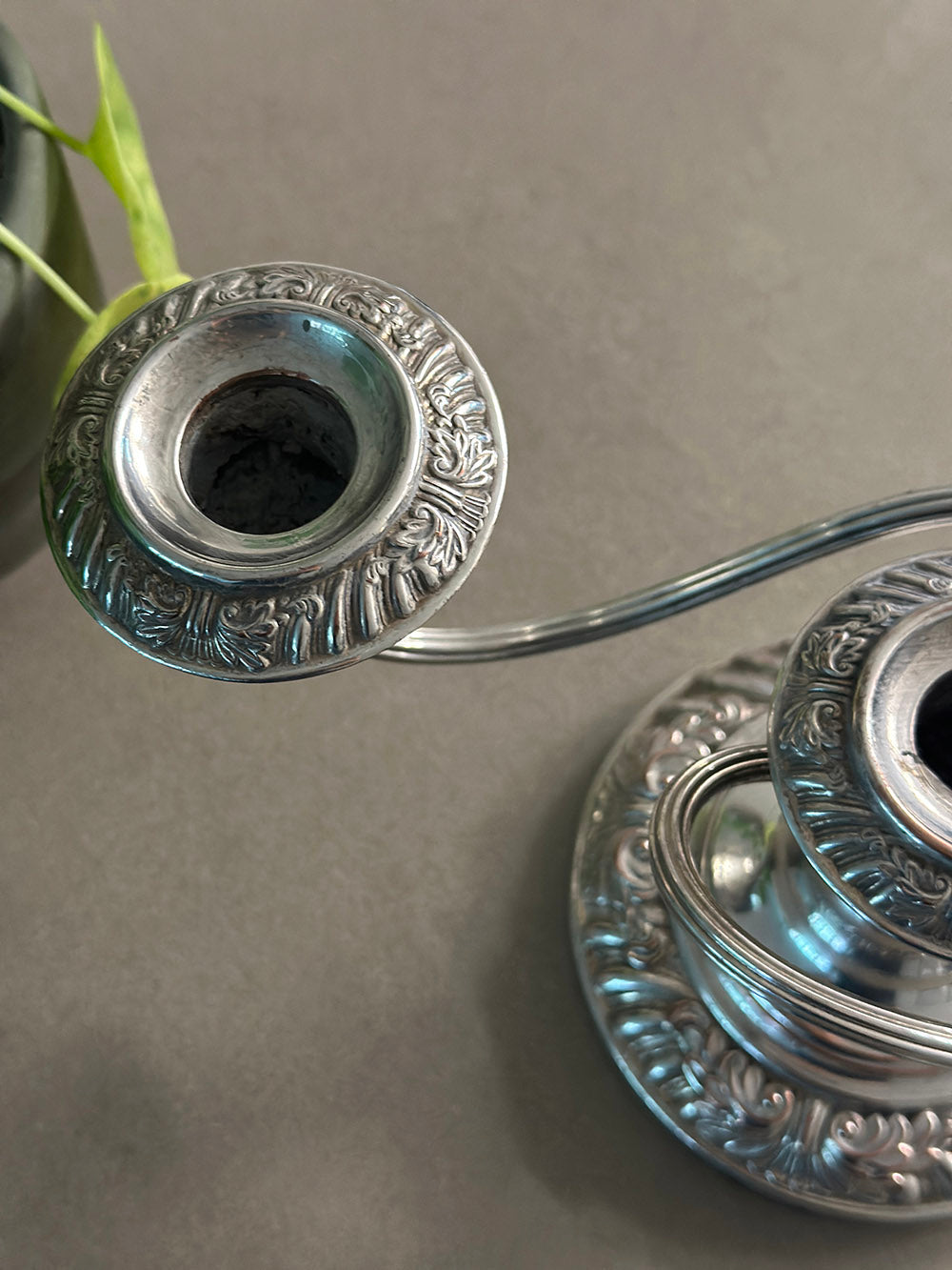 English Vintage Silver-Plated Three-Arm Candle Holder - detail 5