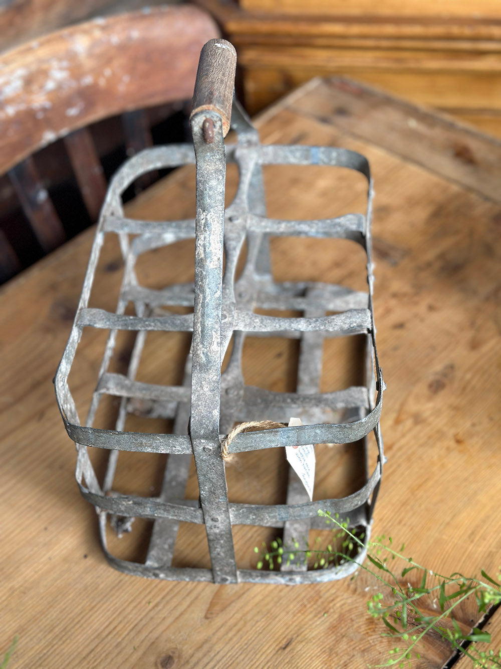 English Vintage Metal Bottle Rack - detail 3